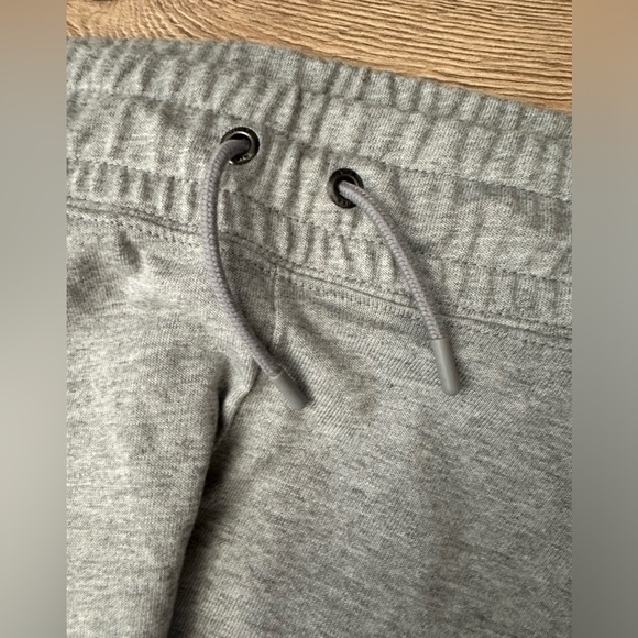 NWOT Nike Sweatpants - Picture 3 of 8